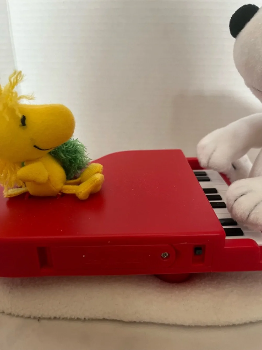 Snoopy and Woodstock musical Christmas toy - Picture 6 of 9